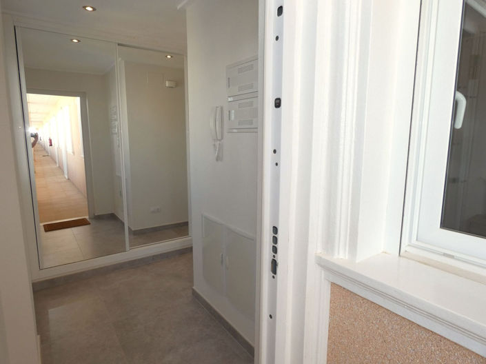 Image No.29-3 Bed Apartment for sale