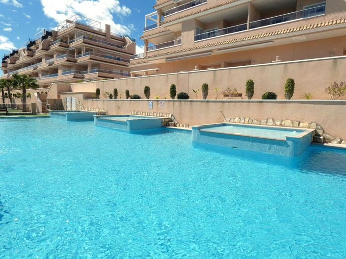 Image No.40-3 Bed Apartment for sale