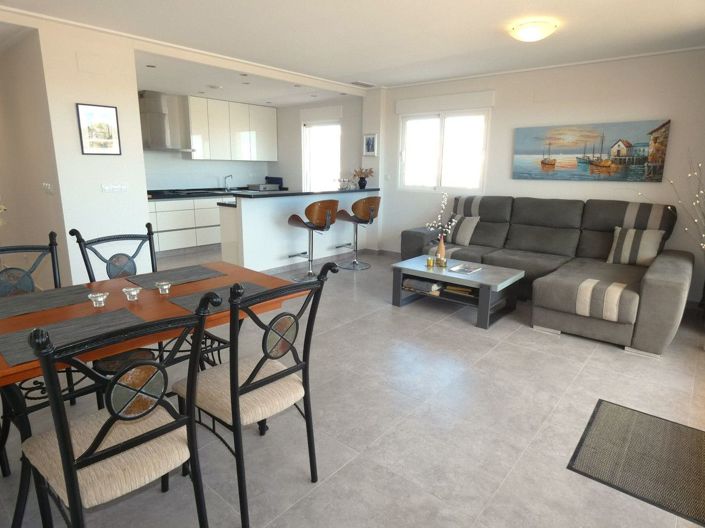 Image No.6-3 Bed Apartment for sale