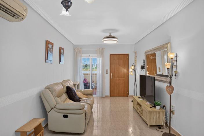 Image No.5-2 Bed Villa for sale