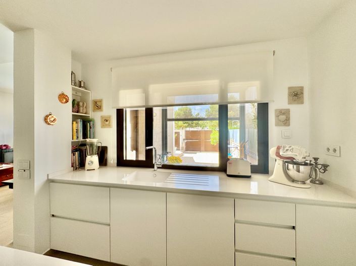 Image No.36-3 Bed Townhouse for sale