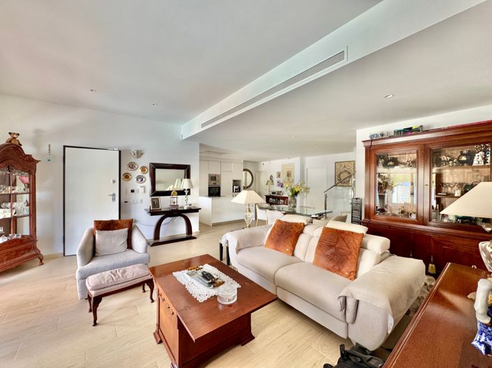 Image No.39-3 Bed Townhouse for sale