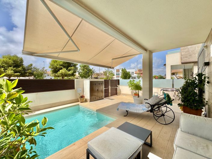 Image No.47-3 Bed Townhouse for sale
