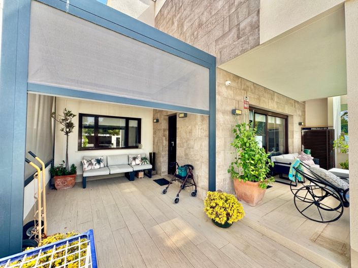 Image No.49-3 Bed Townhouse for sale