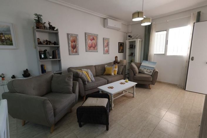 Image No.20-2 Bed Bungalow for sale