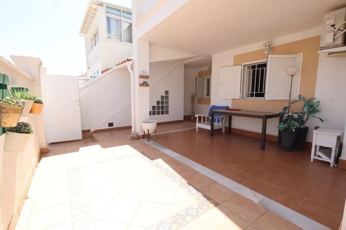 Image No.6-2 Bed Bungalow for sale
