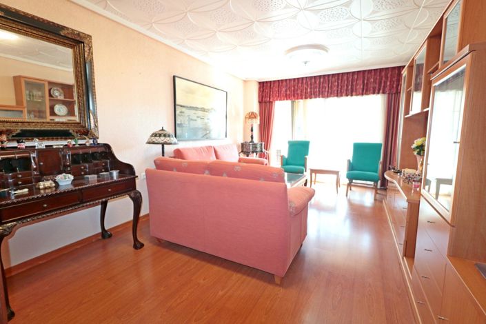 Image No.10-3 Bed Apartment for sale