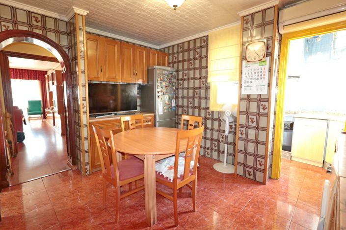 Image No.13-3 Bed Apartment for sale