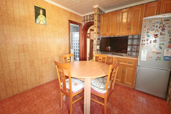 Image No.15-3 Bed Apartment for sale