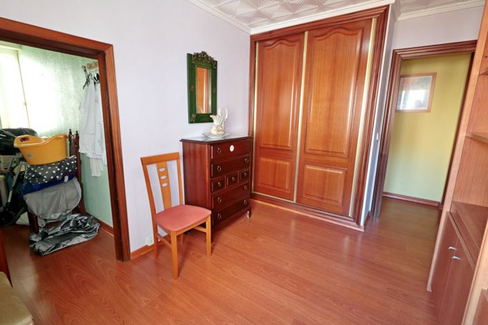 Image No.24-3 Bed Apartment for sale
