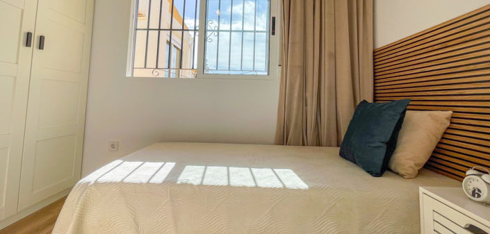 Image No.29-3 Bed Townhouse for sale
