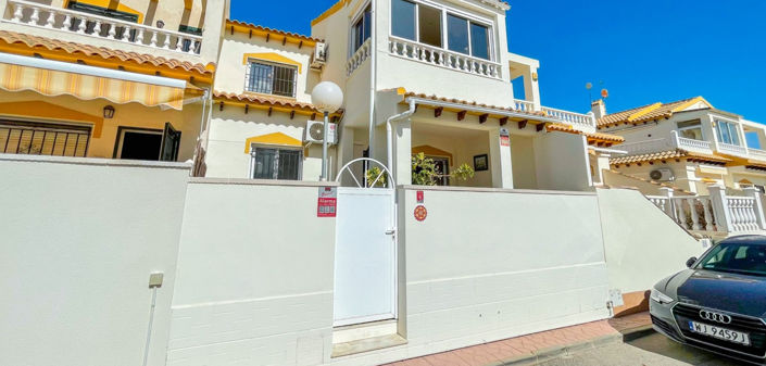 Image No.32-3 Bed Townhouse for sale