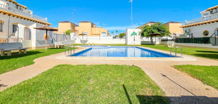 Image No.34-3 Bed Townhouse for sale