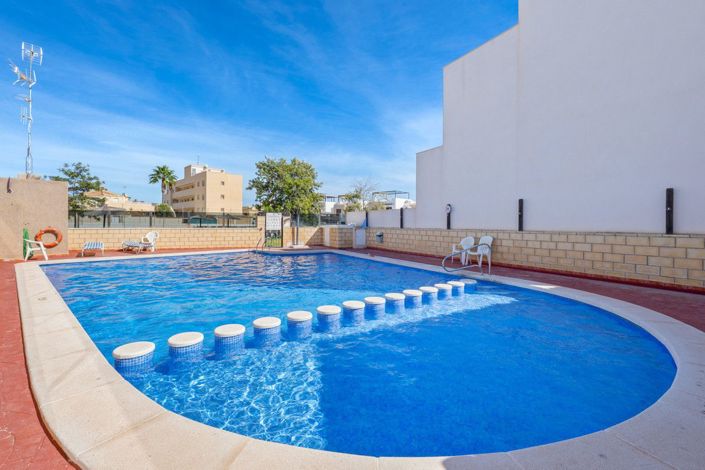 Image No.3-3 Bed Villa for sale