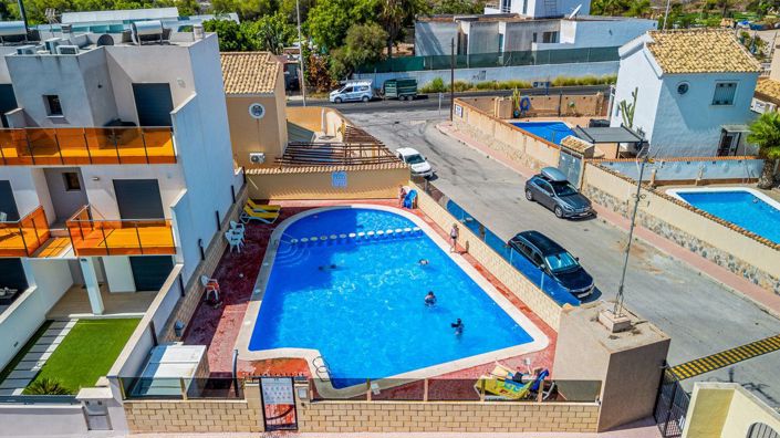 Image No.30-3 Bed Villa for sale