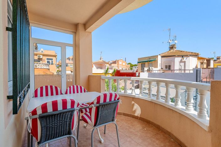 Image No.4-3 Bed Villa for sale