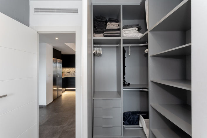 Image No.23-3 Bed Apartment for sale