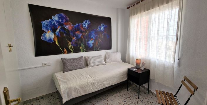 Image No.20-2 Bed Apartment for sale