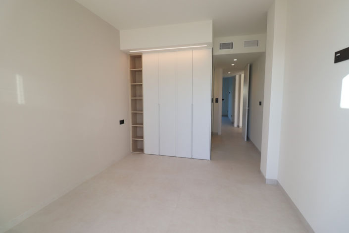 Image No.11-2 Bed Apartment for sale