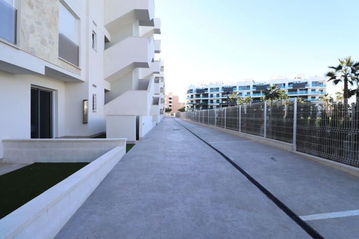 Image No.26-2 Bed Apartment for sale