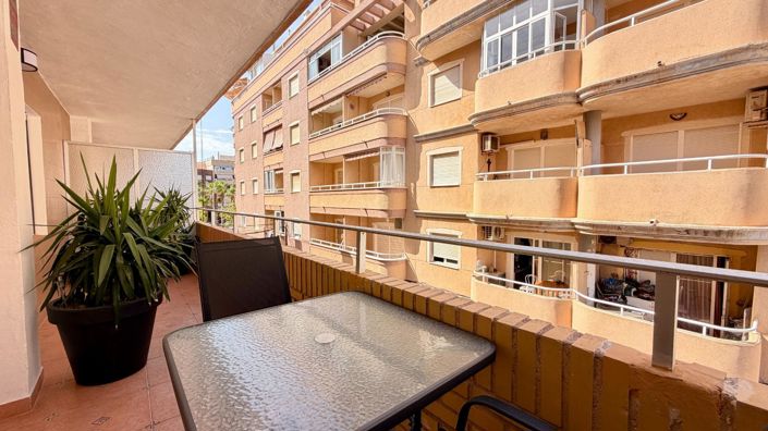 Image No.24-3 Bed Apartment for sale
