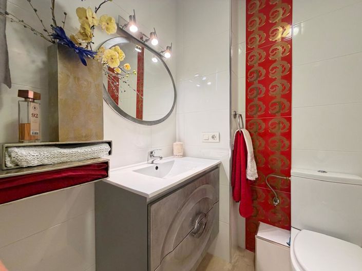 Image No.11-2 Bed Apartment for sale
