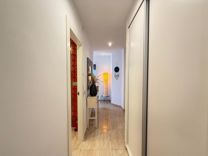 Image No.12-2 Bed Apartment for sale