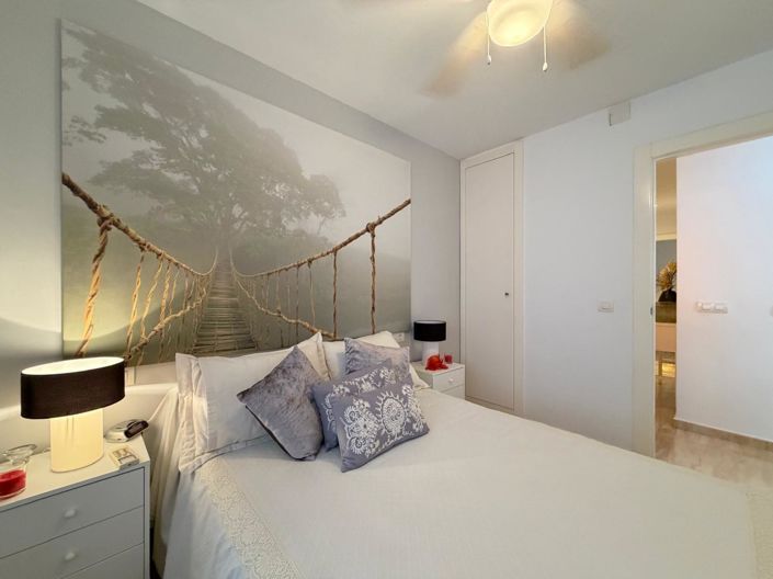 Image No.23-2 Bed Apartment for sale