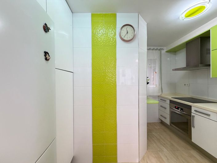 Image No.26-2 Bed Apartment for sale
