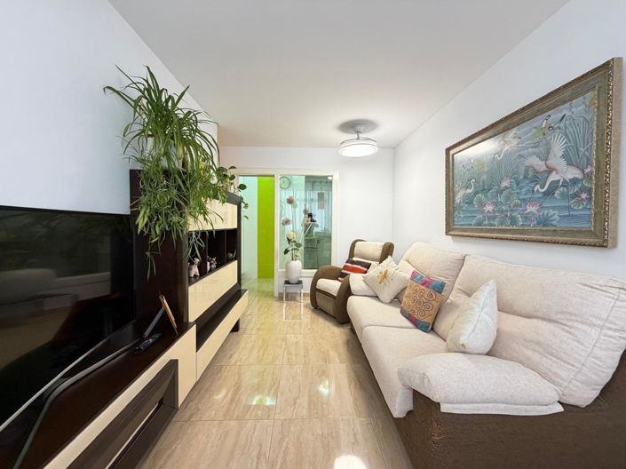 Image No.37-2 Bed Apartment for sale