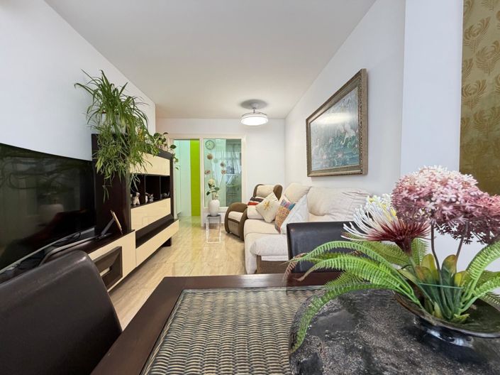 Image No.42-2 Bed Apartment for sale