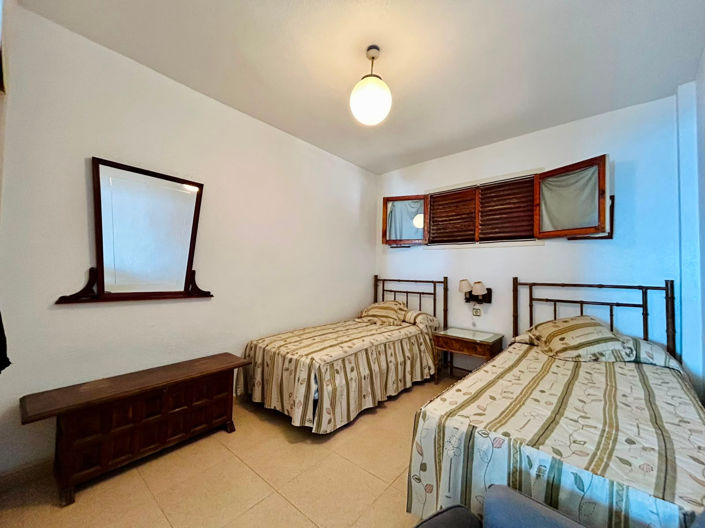 Image No.22-3 Bed Apartment for sale