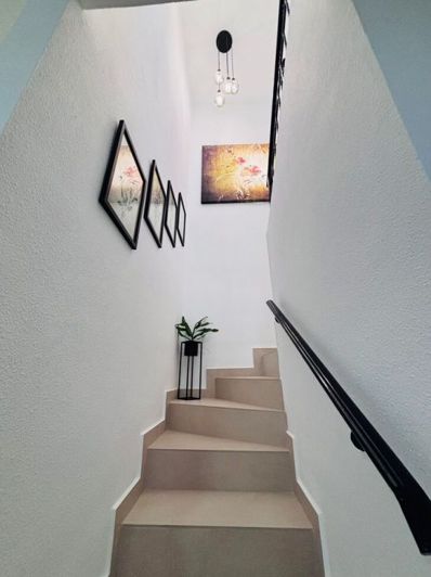 Image No.25-2 Bed House for sale