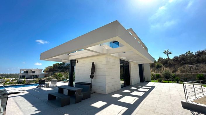 Image No.35-6 Bed Villa for sale