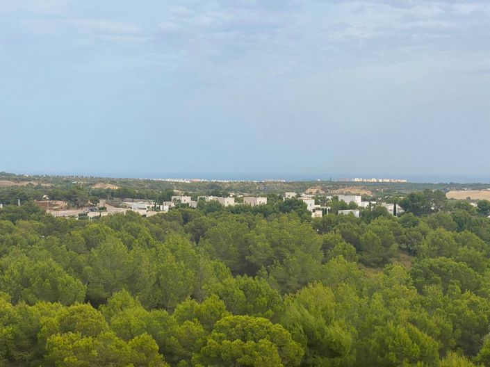 Image No.40-2 Bed Apartment for sale