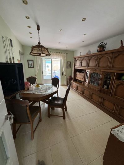 Image No.18-3 Bed Villa for sale