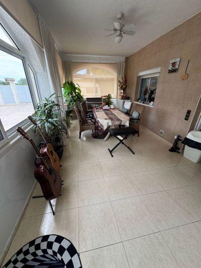 Image No.24-3 Bed Villa for sale