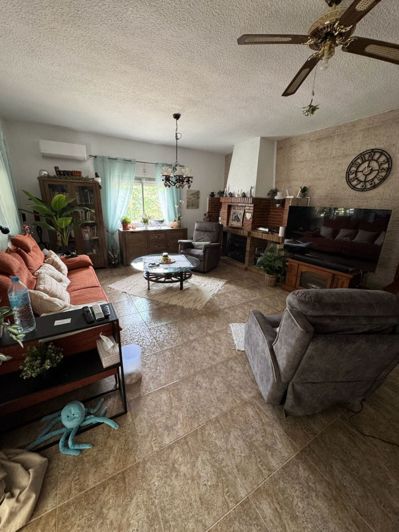 Image No.26-3 Bed Villa for sale