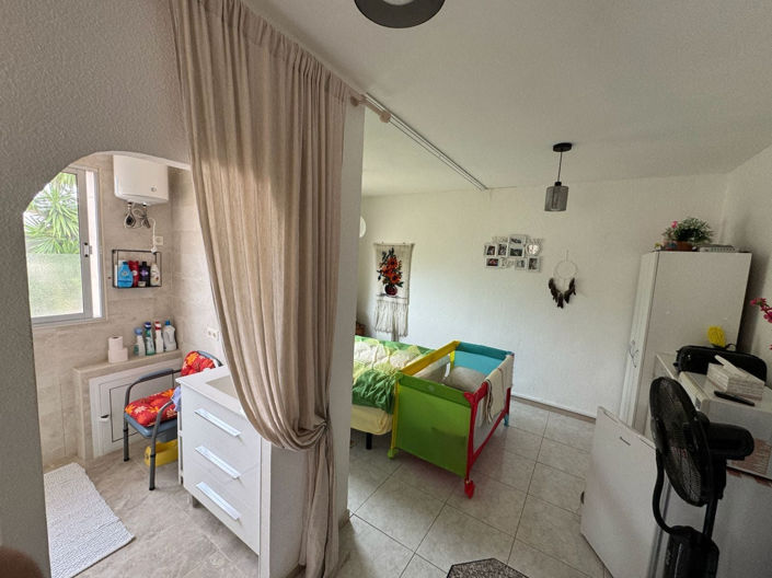 Image No.3-3 Bed Villa for sale
