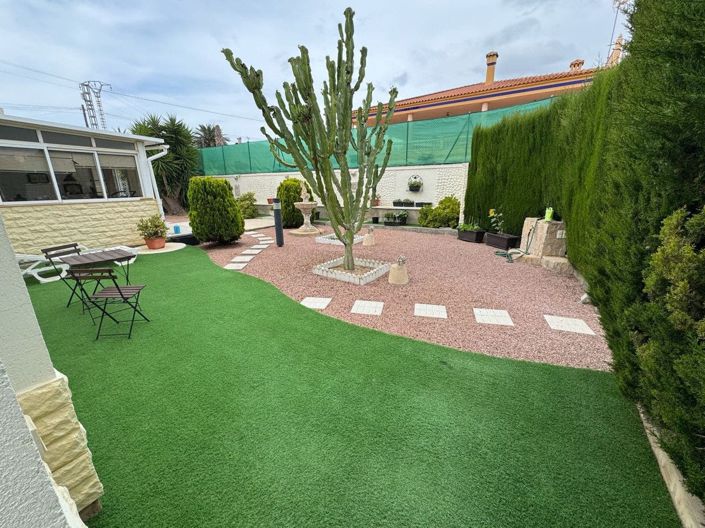 Image No.9-3 Bed Villa for sale