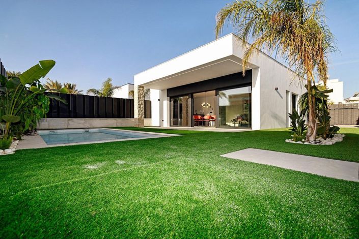 Image No.2-3 Bed Villa for sale