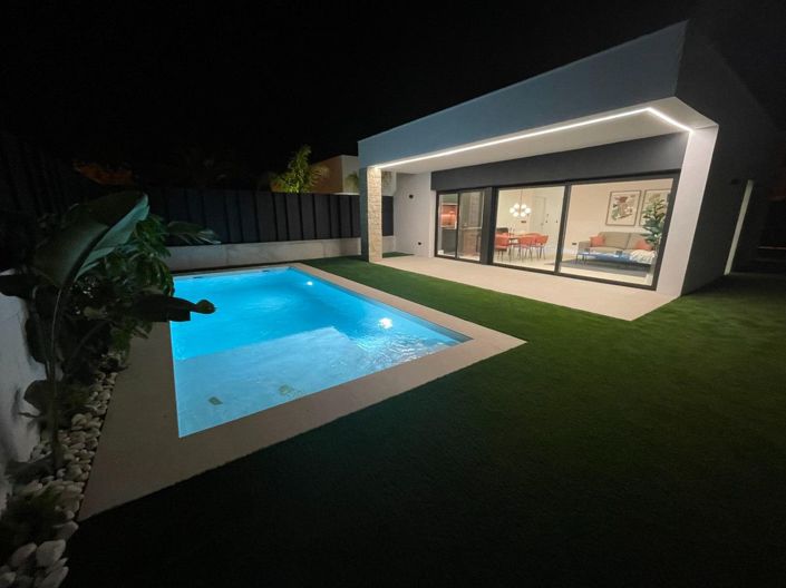 Image No.23-3 Bed Villa for sale