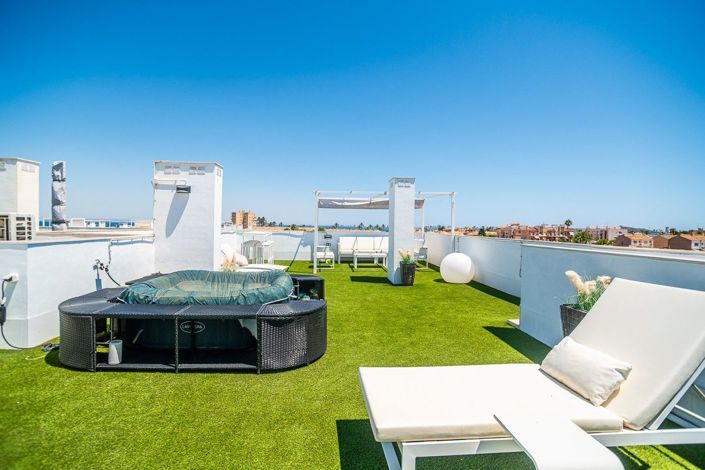 Image No.38-3 Bed Apartment for sale