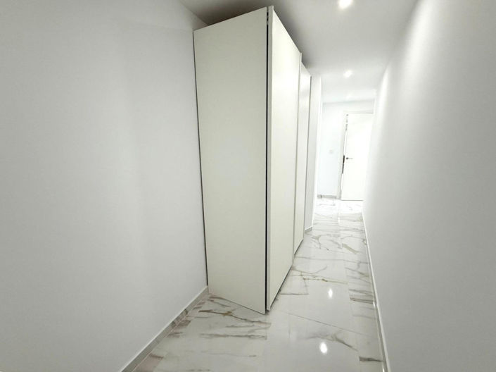 Image No.20-2 Bed Apartment for sale