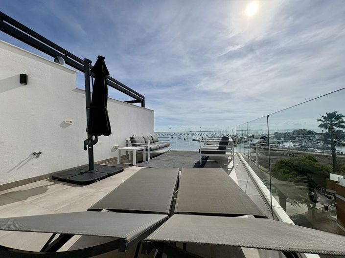 Image No.21-3 Bed Apartment for sale