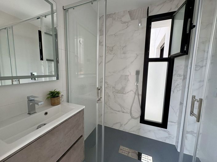Image No.33-3 Bed Apartment for sale