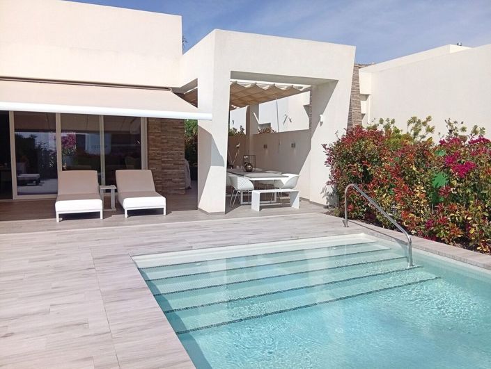 Image No.3-2 Bed Villa for sale