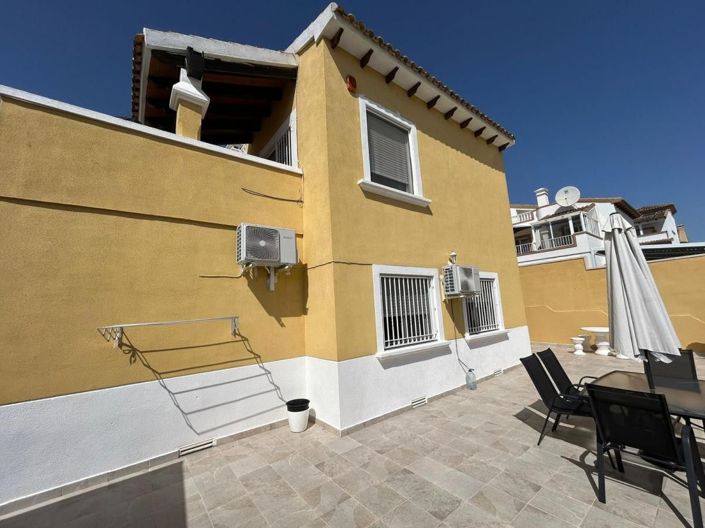 Image No.12-3 Bed Villa for sale