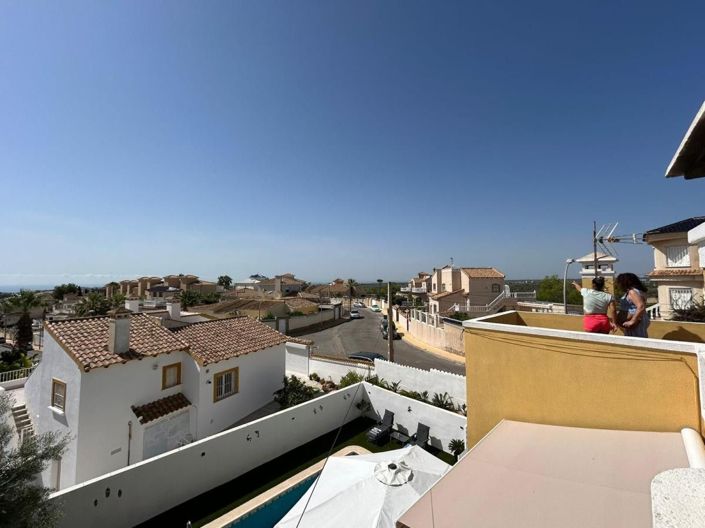 Image No.27-3 Bed Villa for sale