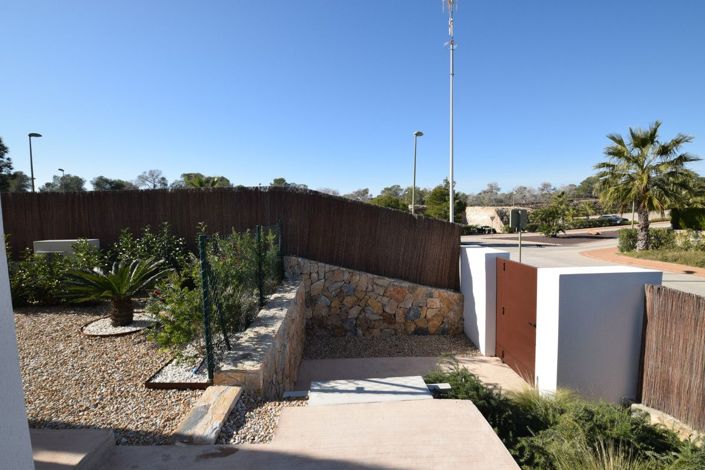 Image No.25-3 Bed Villa for sale